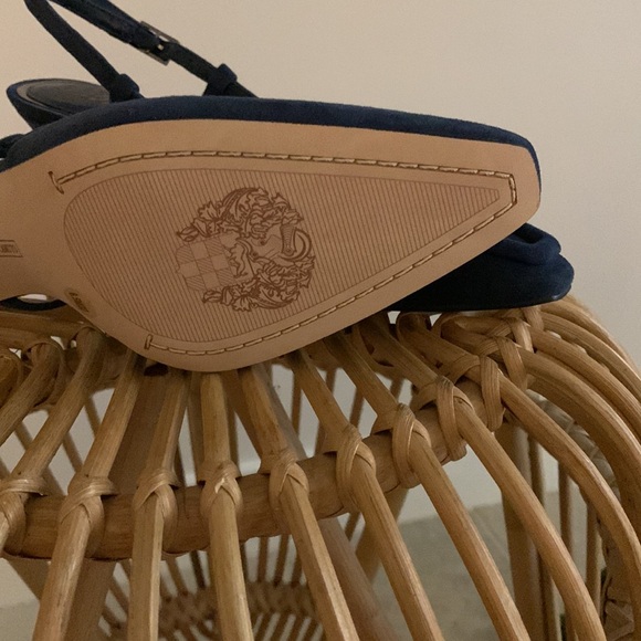 VINCE CAMUTO | 6.5 | navy blue suede sling back heels - Picture 2 of 3